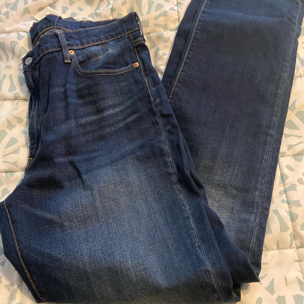 Levi’s 541 athletic taper jeans size 38x36